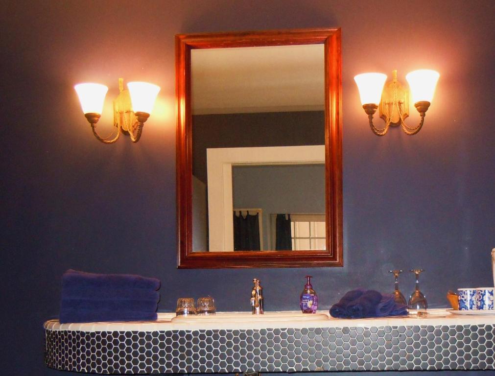 Jacaranda Inn ワイメア 部屋 写真