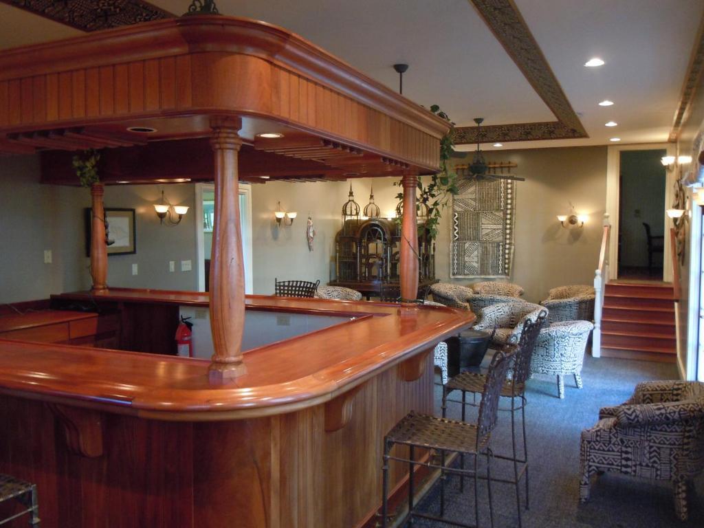 Jacaranda Inn ワイメア エクステリア 写真