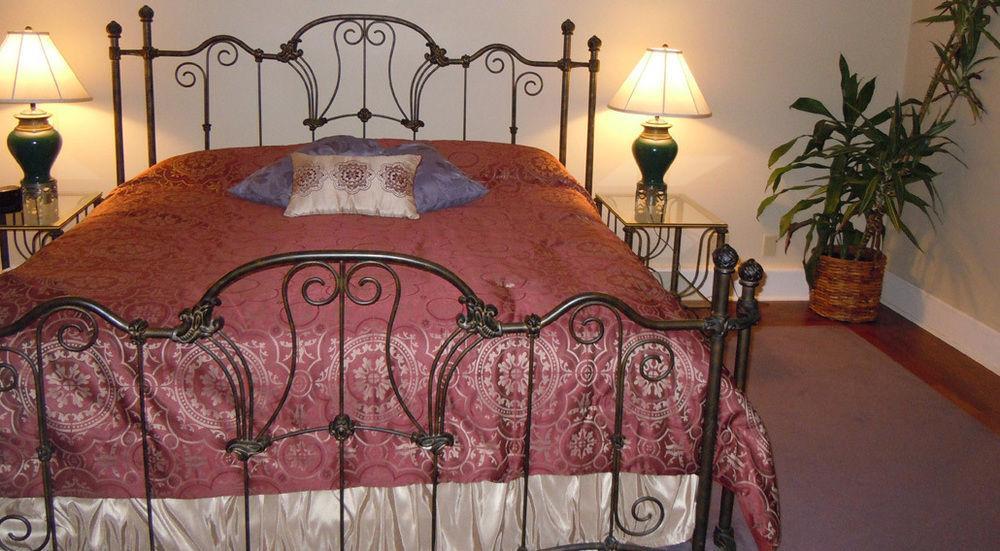 Jacaranda Inn ワイメア エクステリア 写真